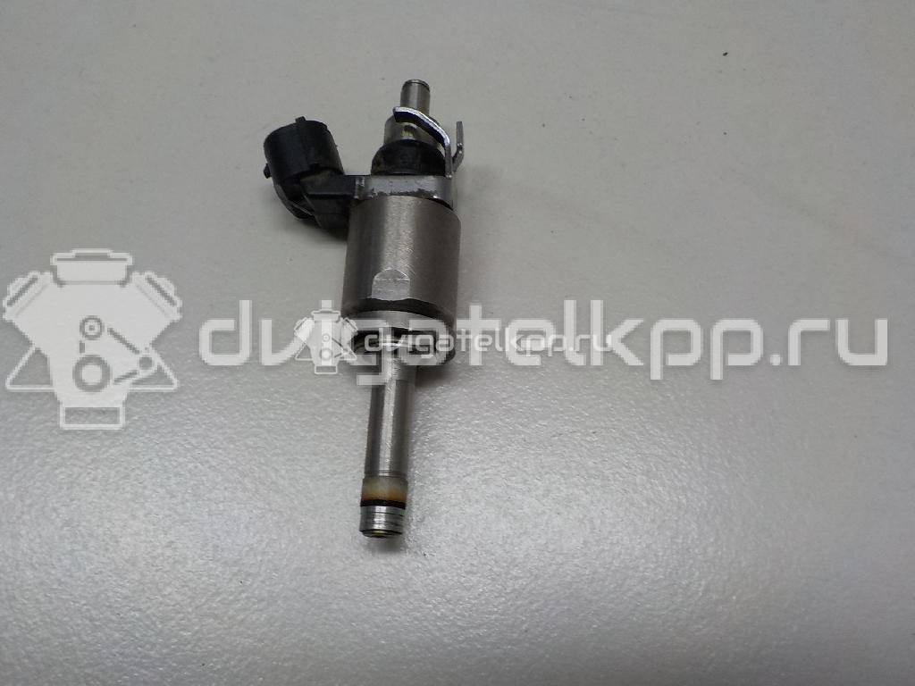 Фото Форсунка инжекторная электрическая  PE0113250B для mazda CX 3 {forloop.counter}}