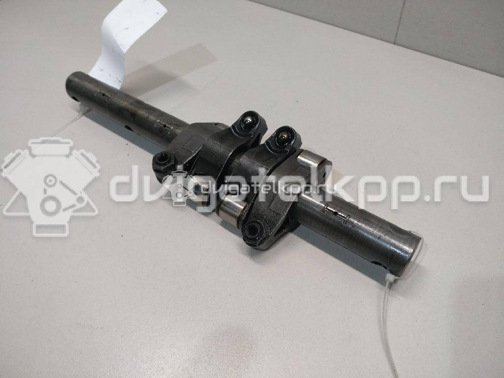 Фото Ось коромысел для двигателя BKD для Volkswagen Touran / Golf 140 л.с 16V 2.0 л Дизельное топливо 03G109527B {forloop.counter}}