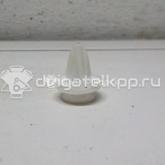 Фото Крепеж (клоп)  GE4T68865A для mazda CX 7