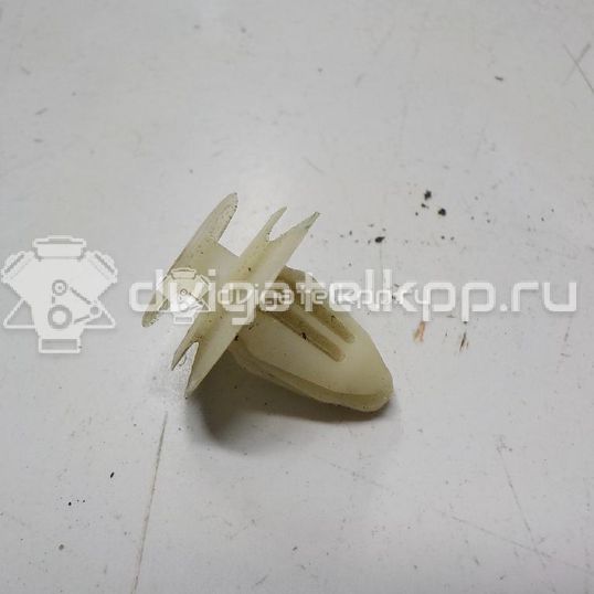Фото Крепеж (клоп)  GE4T68865A для mazda CX 7