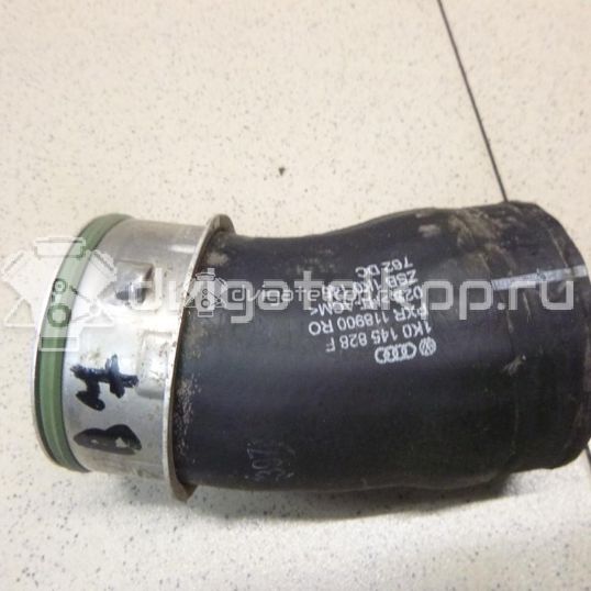 Фото Патрубок интеркулера для двигателя CDAB для Volkswagen Passat / Cc 152 л.с 16V 1.8 л бензин 1K0145828F