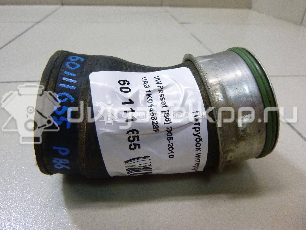 Фото Патрубок интеркулера для двигателя CAWA для Volkswagen Jetta 170 л.с 16V 2.0 л бензин 1K0145828F {forloop.counter}}