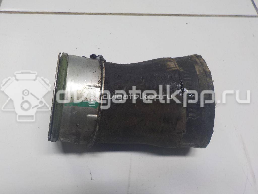 Фото Патрубок интеркулера для двигателя CDAB для Volkswagen Passat / Cc 152 л.с 16V 1.8 л бензин 1K0145828F {forloop.counter}}