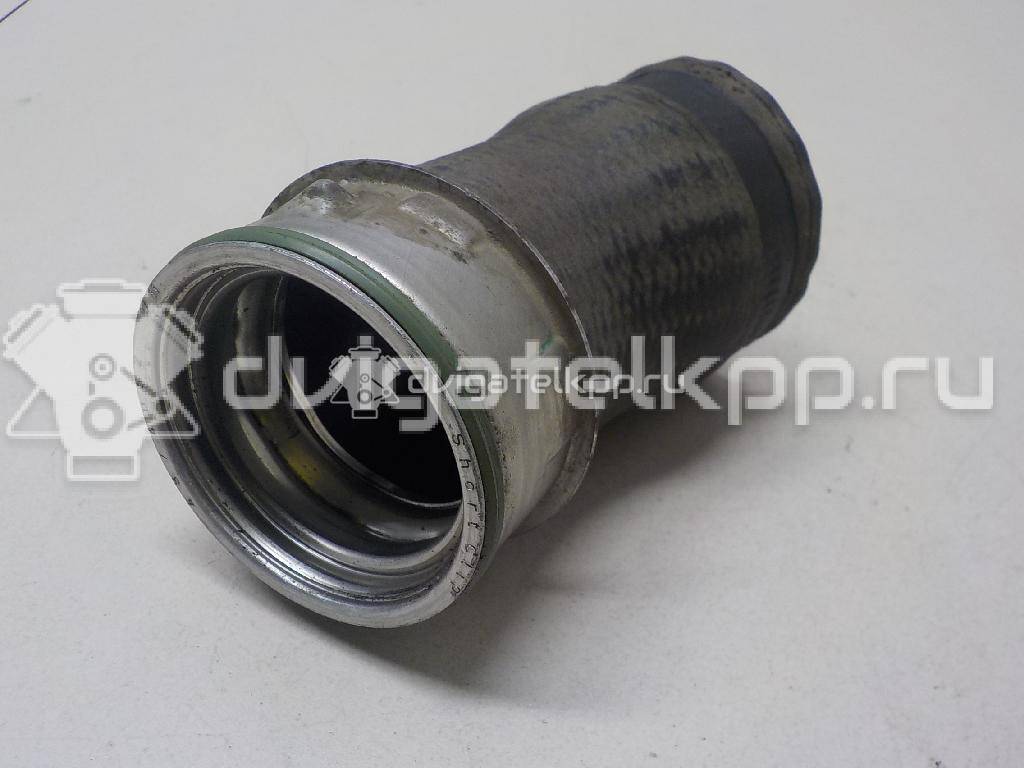 Фото Патрубок интеркулера для двигателя CAWA для Volkswagen Jetta 170 л.с 16V 2.0 л бензин 1K0145828F {forloop.counter}}