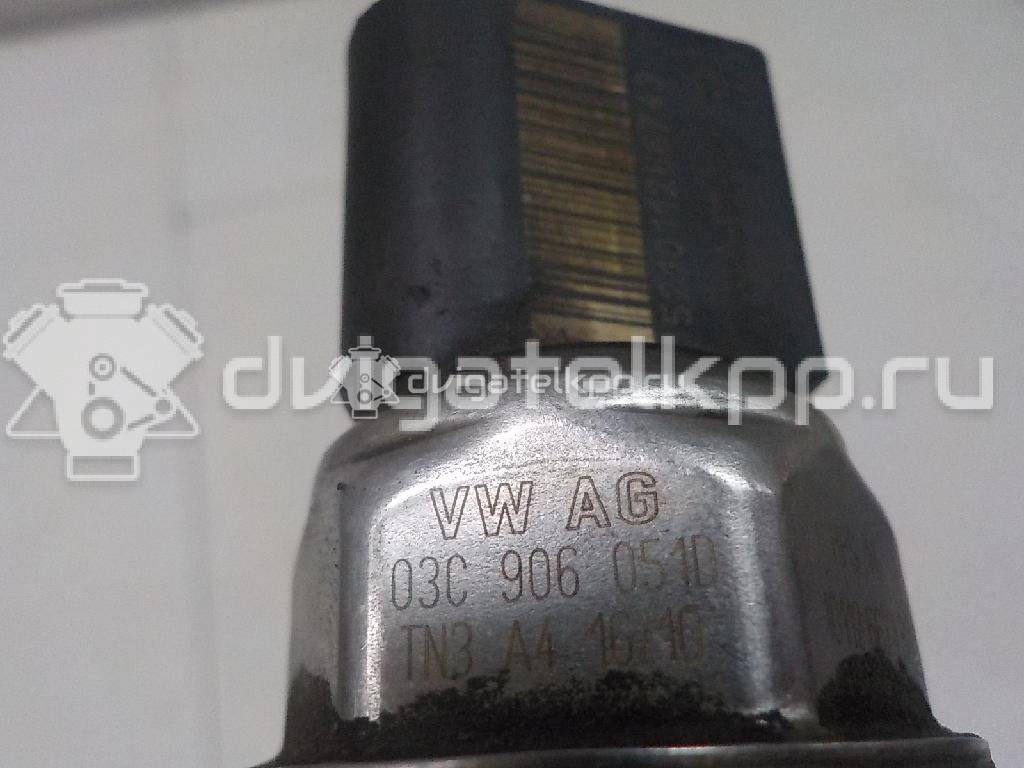 Фото Датчик давления топлива  03C906051D для skoda Superb {forloop.counter}}