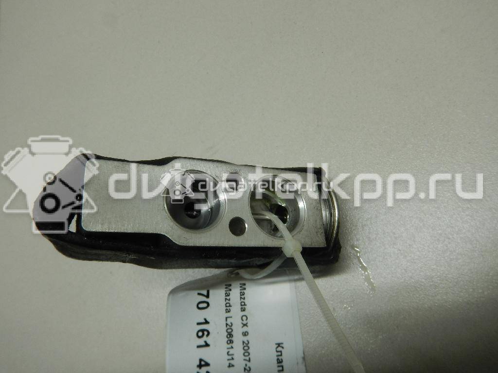 Фото Клапан кондиционера  L20661J14 для Mazda Cx-9 Tb {forloop.counter}}