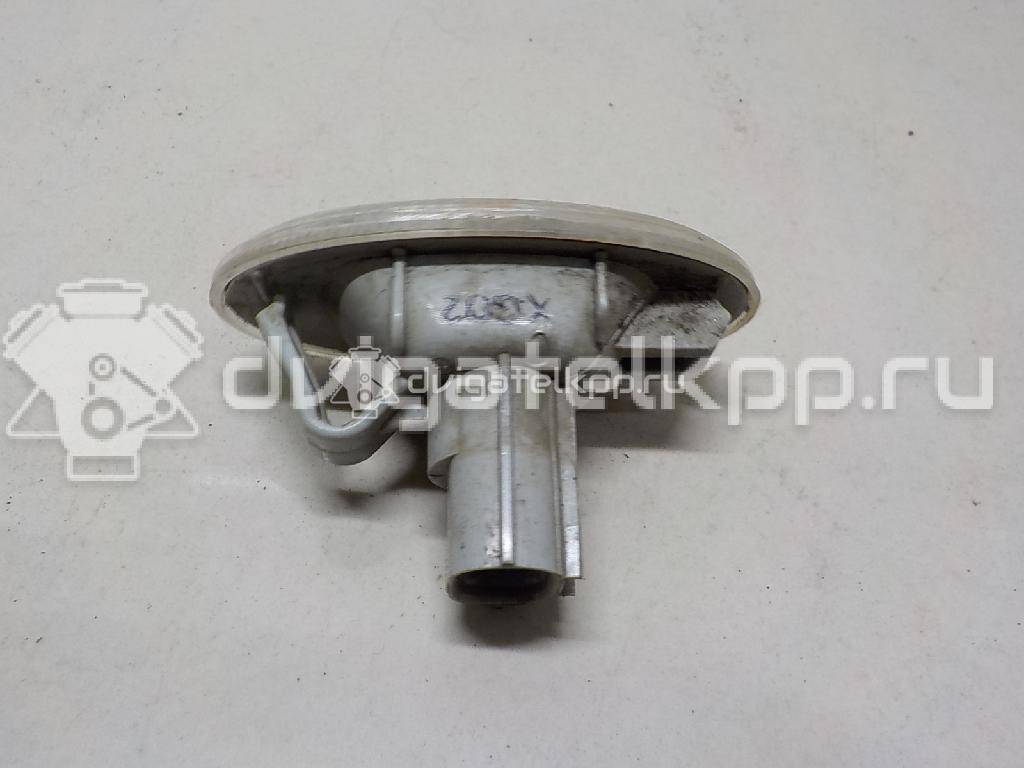 Фото Повторитель на крыло белый  GJ6A51120D для Mazda Mpv / Bt-50 Cd, Un / Bt-50 / 6 / 3 {forloop.counter}}