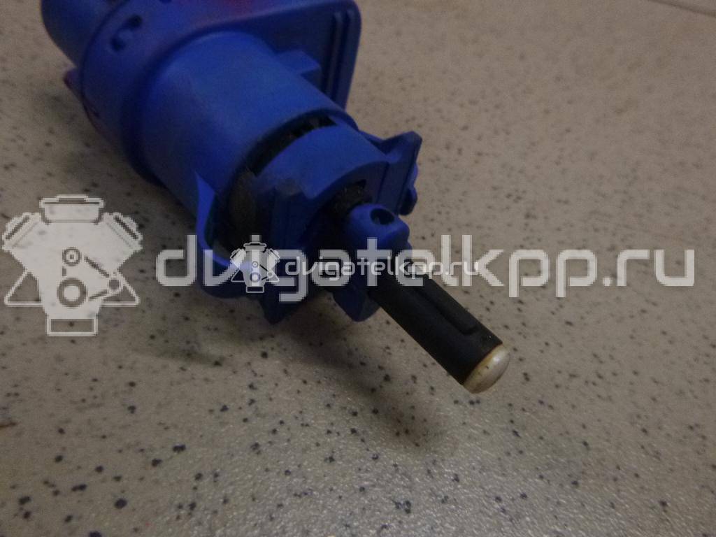 Фото Датчик включения стопсигнала  BP4K66490A для Mazda 2 / 6 / 5 / 3 {forloop.counter}}