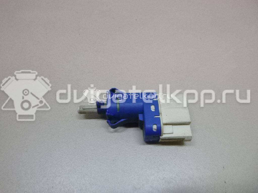 Фото Датчик включения стопсигнала  1227340 для mazda Mazda 2 (DE) {forloop.counter}}