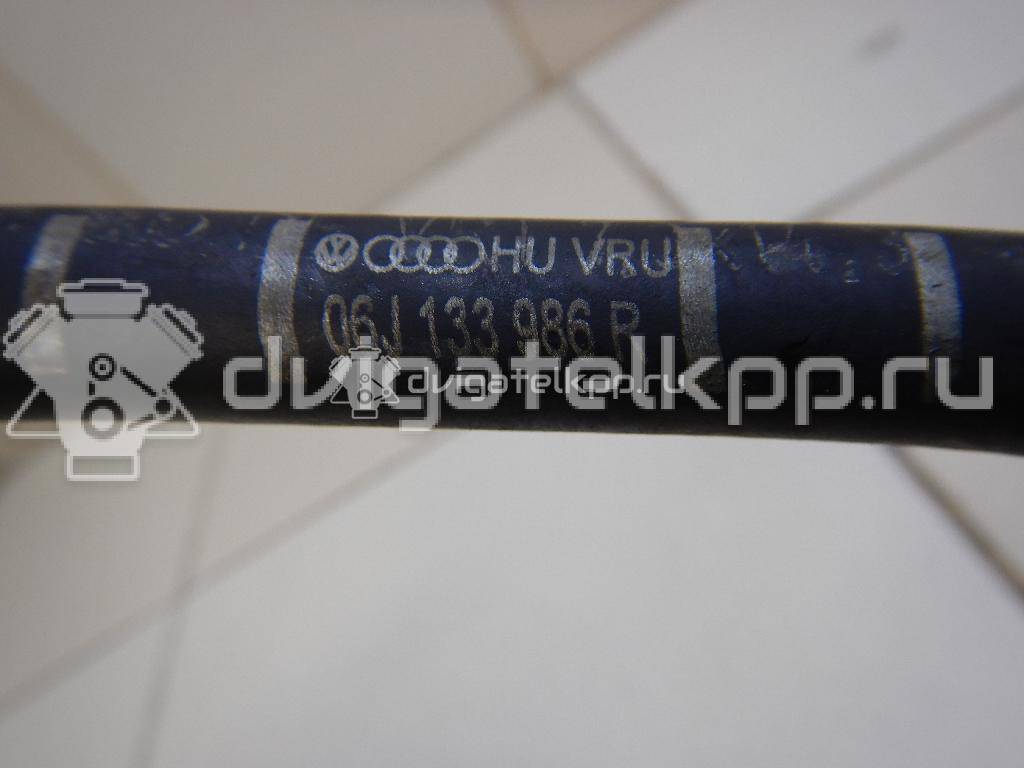 Фото Шланг топливный для двигателя CDAB для Volkswagen Passat / Cc 152 л.с 16V 1.8 л бензин 06J133986R {forloop.counter}}