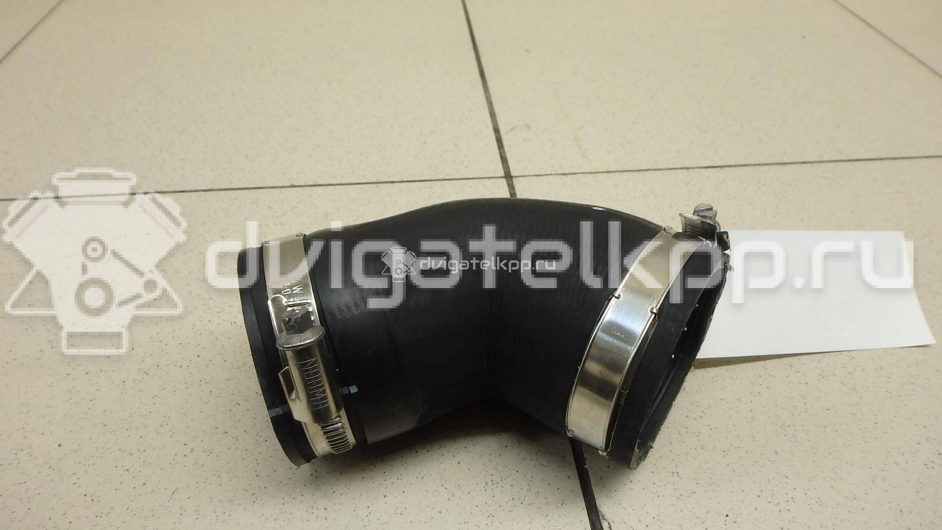 Фото Патрубок интеркулера для двигателя CDAB для Volkswagen Passat / Cc 152 л.с 16V 1.8 л бензин 1K0145838AG {forloop.counter}}