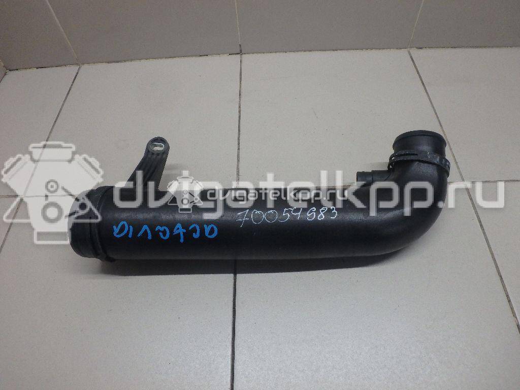 Фото Патрубок интеркулера для двигателя CDAB для Volkswagen Passat / Cc 152 л.с 16V 1.8 л бензин 1K0129654AP {forloop.counter}}