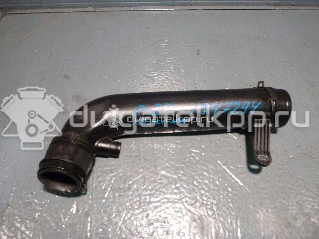 Фото Патрубок интеркулера для двигателя CDAB для Volkswagen Passat / Cc 152 л.с 16V 1.8 л бензин 1K0129654AP {forloop.counter}}