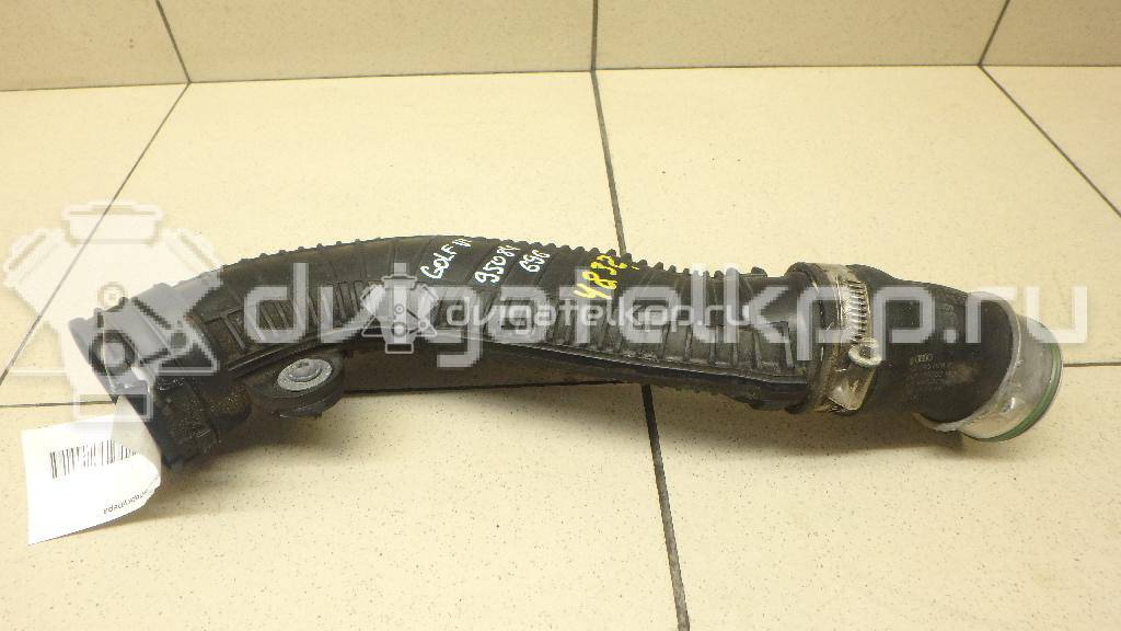 Фото Патрубок интеркулера для двигателя CBFA для Volkswagen Golf 200 л.с 16V 2.0 л бензин 1K0145840R {forloop.counter}}