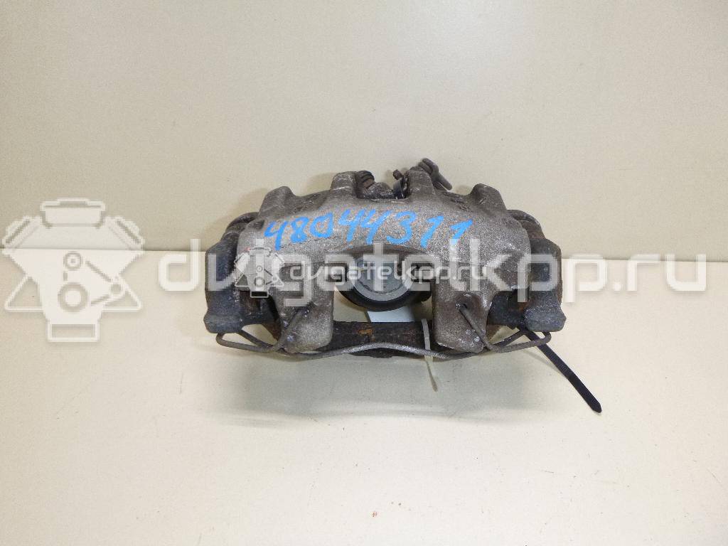 Фото Суппорт тормозной задний правый  1365648 для mazda Mazda 3 (BK) {forloop.counter}}
