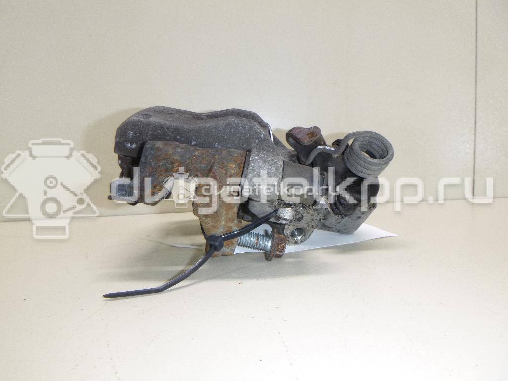 Фото Суппорт тормозной задний правый  1365648 для mazda Mazda 3 (BK) {forloop.counter}}