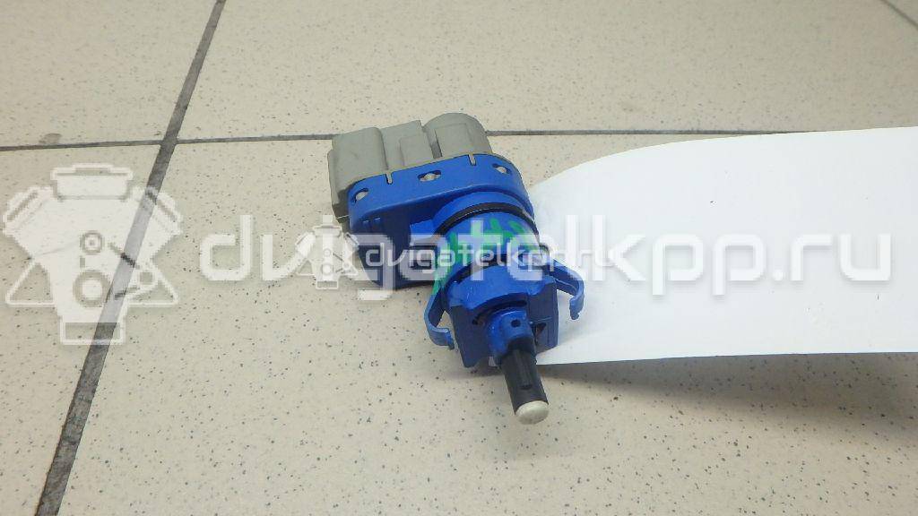 Фото Датчик включения стопсигнала  4838697 для mazda Mazda 3 (BK) {forloop.counter}}