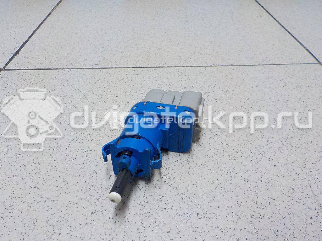 Фото Датчик включения стопсигнала  4838697 для mazda Mazda 3 (BK) {forloop.counter}}