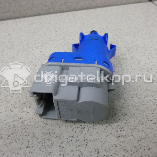 Фото Датчик включения стопсигнала  8T4T9G854AA для mazda Mazda 3 (BK)