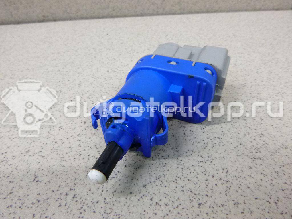 Фото Датчик включения стопсигнала  8T4T9G854AA для mazda Mazda 3 (BK) {forloop.counter}}