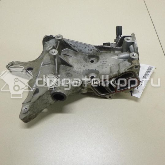 Фото Кронштейн генератора для двигателя CAWA для Volkswagen Jetta 170 л.с 16V 2.0 л бензин 06J903143AG