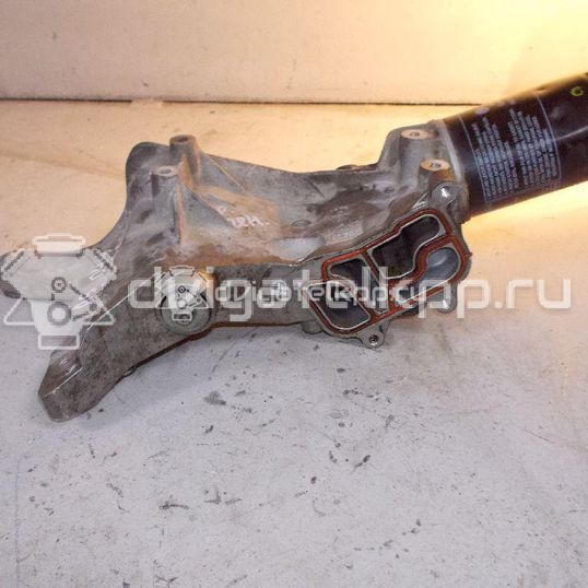 Фото Кронштейн генератора для двигателя CDAB для Volkswagen Passat / Cc 152 л.с 16V 1.8 л бензин 06J903143AH