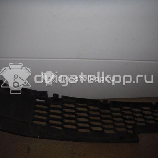 Фото Решетка в бампер центральная  GR1A501T1C для Mazda 6