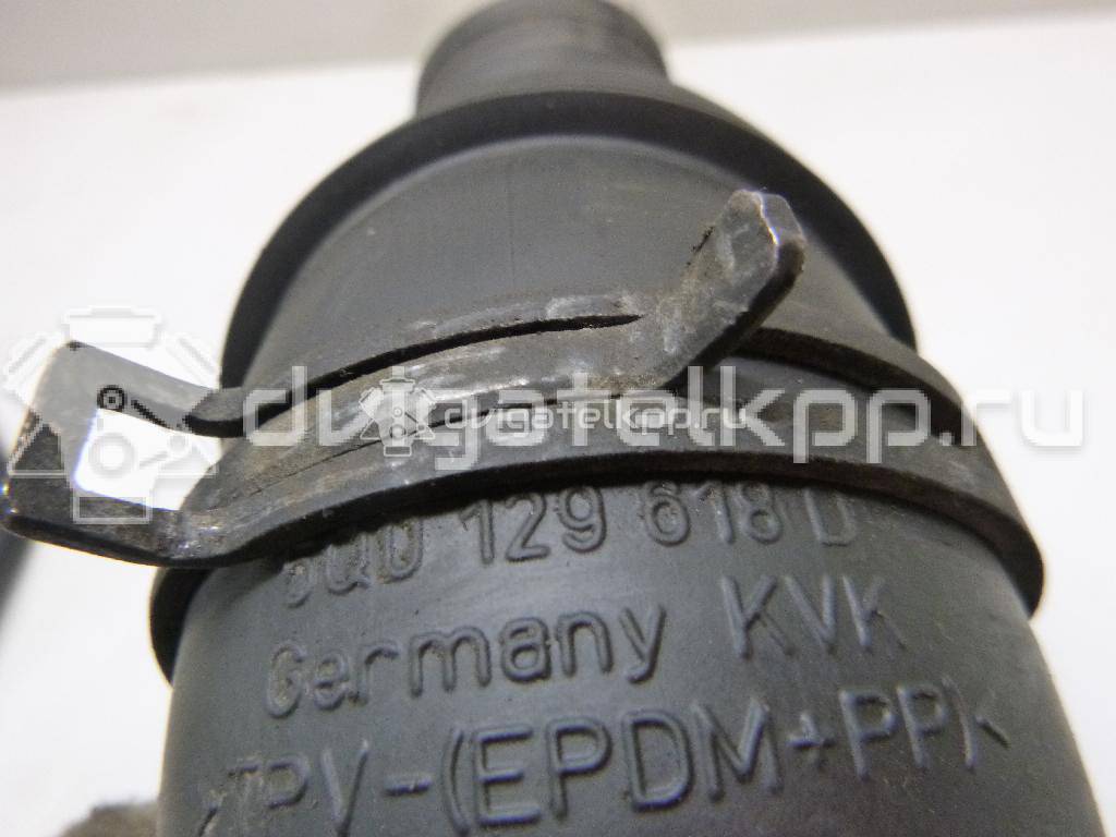 Фото Патрубок воздушного фильтра для двигателя CWVA для Volkswagen Polo / Caddy / Golf 110 л.с 16V 1.6 л бензин 5Q0129618D {forloop.counter}}