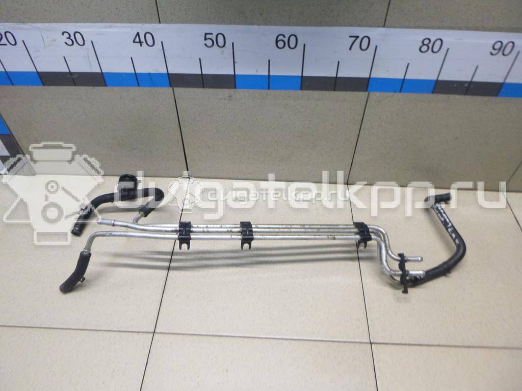 Фото Трубка топливная для двигателя BXE для Volkswagen Passat / Touran / Jetta / Golf 105 л.с 8V 1.9 л Дизельное топливо 03G130308K {forloop.counter}}