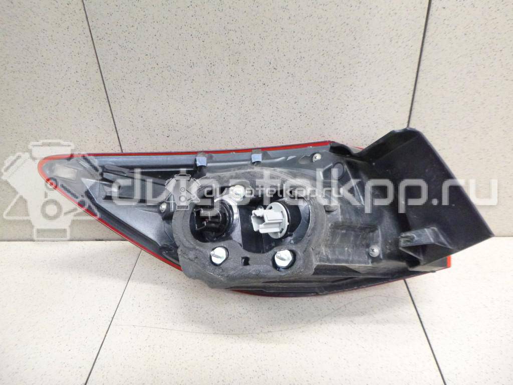 Фото Фонарь задний наружный правый  B45C51150B для Mazda 3 {forloop.counter}}