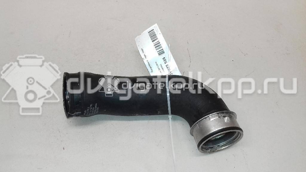 Фото Патрубок интеркулера для двигателя CAWA для Volkswagen Jetta 170 л.с 16V 2.0 л бензин 5N0145834J {forloop.counter}}