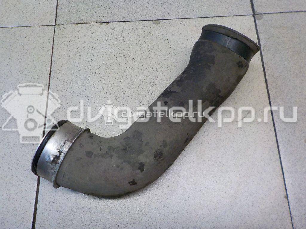 Фото Патрубок интеркулера для двигателя CAWA для Volkswagen Jetta 170 л.с 16V 2.0 л бензин 5N0145834J {forloop.counter}}