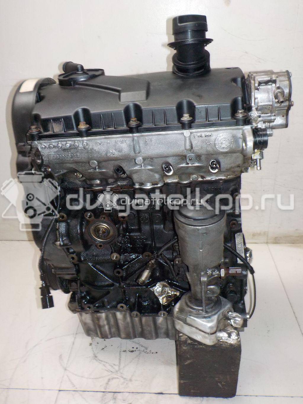 Фото Контрактный (б/у) двигатель AMX для Volkswagen Passat 193 л.с 30V 2.8 л бензин 038100042K {forloop.counter}}