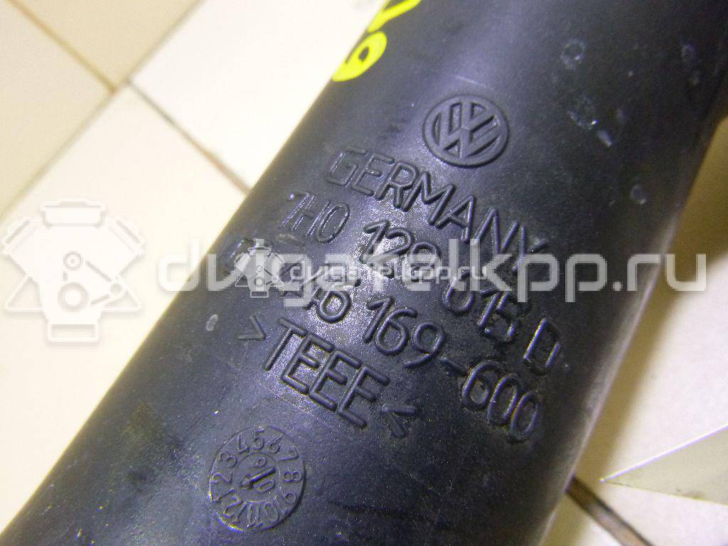 Фото Патрубок воздушного фильтра для двигателя AXB для Volkswagen Transporter / Multivan 105 л.с 8V 1.9 л Дизельное топливо 7H0129615D {forloop.counter}}
