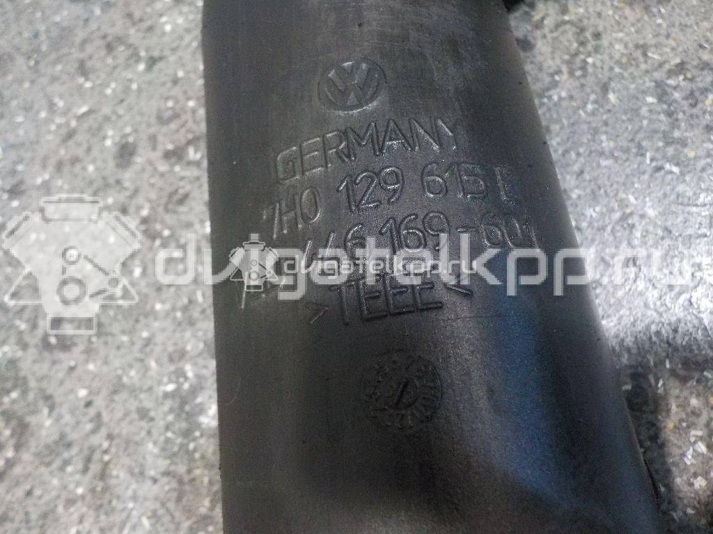 Фото Патрубок воздушного фильтра для двигателя AXC для Volkswagen Transporter / Multivan 85 л.с 8V 1.9 л Дизельное топливо 7H0129615E {forloop.counter}}