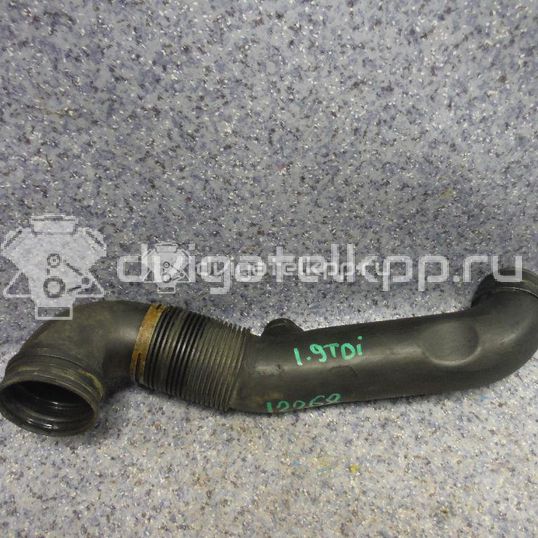 Фото Патрубок воздушного фильтра для двигателя AXC для Volkswagen Transporter / Multivan 85 л.с 8V 1.9 л Дизельное топливо 7H0129615E