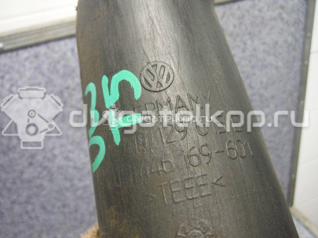 Фото Патрубок воздушного фильтра для двигателя AXC для Volkswagen Transporter / Multivan 85 л.с 8V 1.9 л Дизельное топливо 7H0129615E {forloop.counter}}