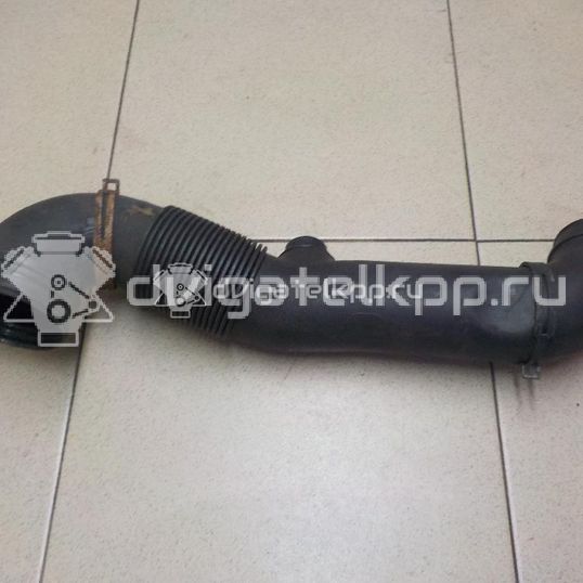 Фото Патрубок воздушного фильтра для двигателя AXC для Volkswagen Transporter / Multivan 85 л.с 8V 1.9 л Дизельное топливо 7H0129615E