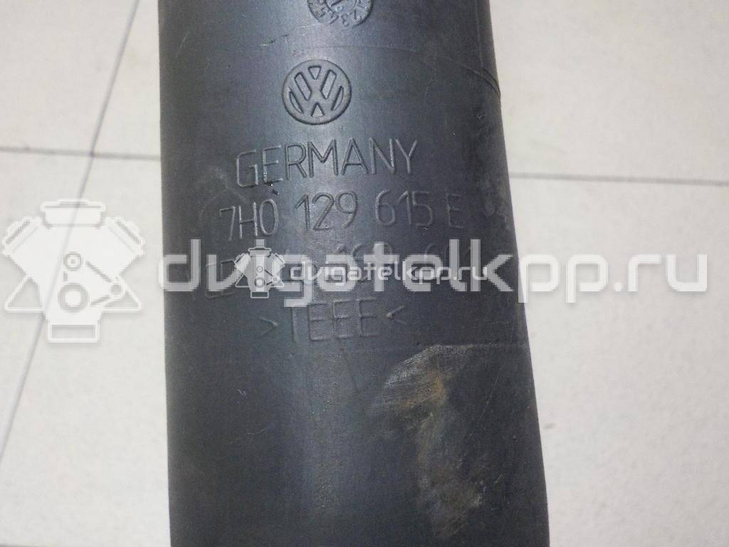 Фото Патрубок воздушного фильтра для двигателя AXC для Volkswagen Transporter / Multivan 85 л.с 8V 1.9 л Дизельное топливо 7H0129615E {forloop.counter}}