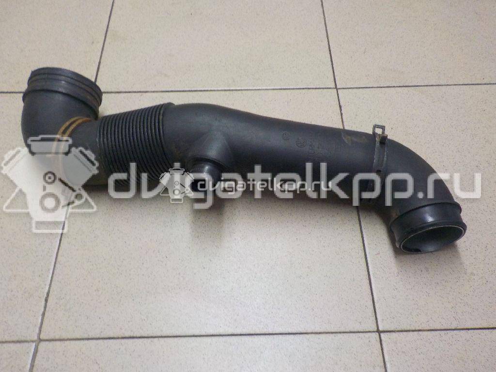 Фото Патрубок воздушного фильтра для двигателя AXC для Volkswagen Transporter / Multivan 85 л.с 8V 1.9 л Дизельное топливо 7H0129615E {forloop.counter}}