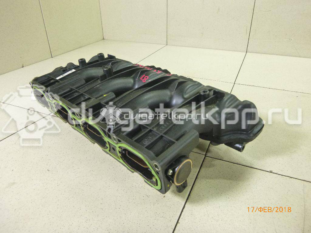 Фото Коллектор впускной для двигателя CGYA для Volkswagen Passat 152 л.с 16V 1.8 л бензин 06J198211D {forloop.counter}}