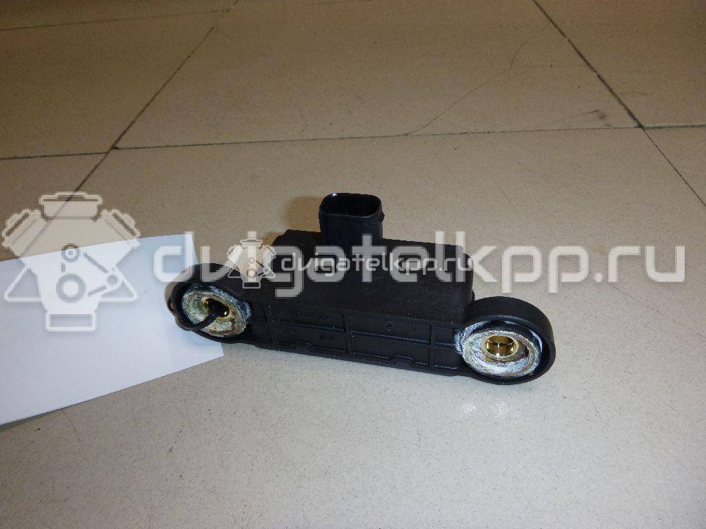 Фото Датчик ускорения  0055421818 для mercedes benz GLK-Class X204 {forloop.counter}}