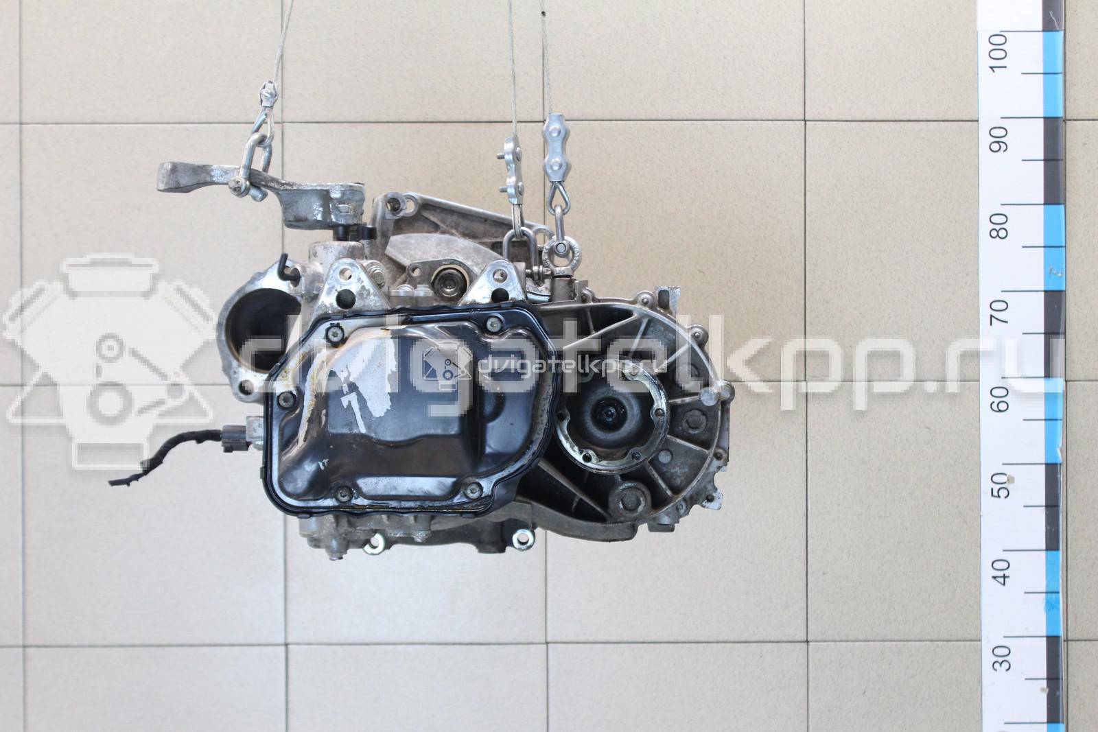 Фото Контрактная (б/у) МКПП для Volkswagen Polo / Caddy / Golf 110 л.с 16V 1.6 л CWVA бензин 02T300048L {forloop.counter}}