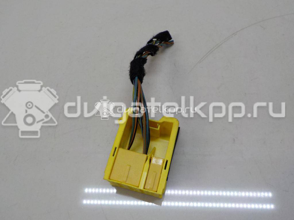 Фото Разъем  0475456428 для mercedes benz Sprinter (901-905)/Sprinter Classic (909) {forloop.counter}}
