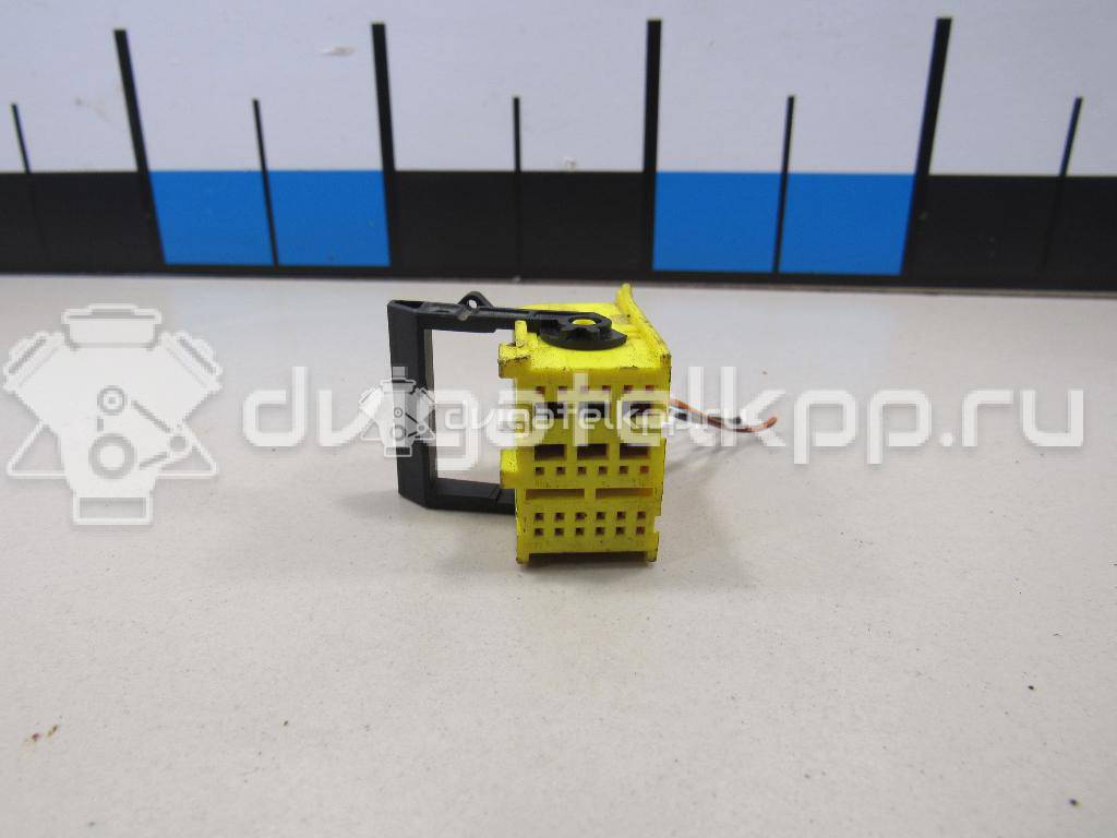 Фото Разъем  0475456428 для mercedes benz Sprinter (901-905)/Sprinter Classic (909) {forloop.counter}}