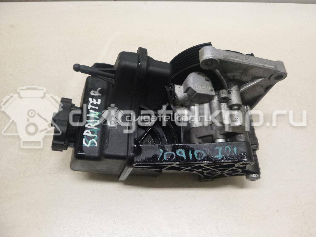 Фото Насос гидроусилителя  0064667801 для mercedes benz Sprinter (906) {forloop.counter}}