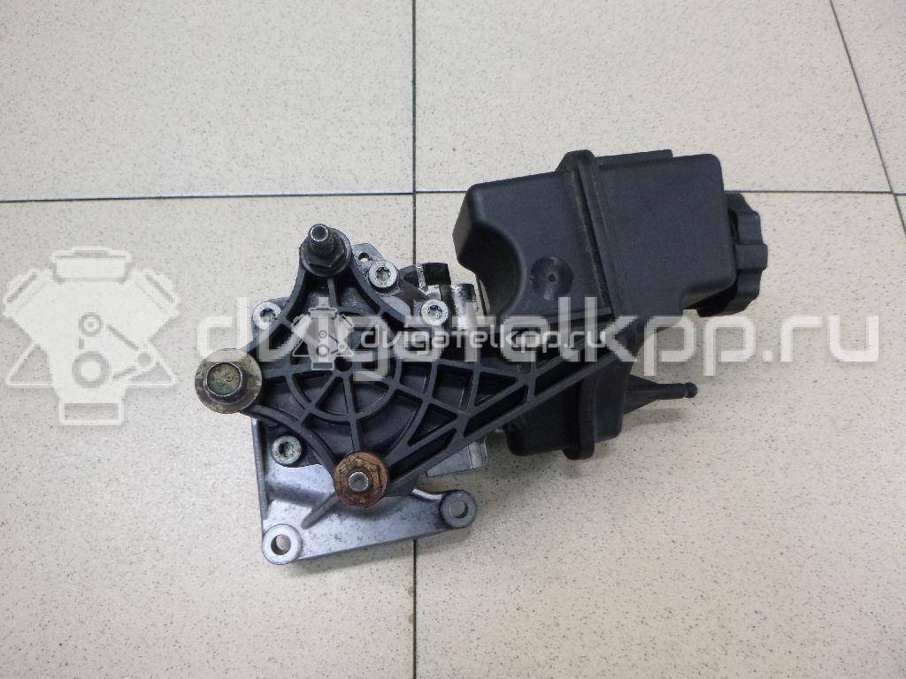 Фото Насос гидроусилителя  0064667801 для mercedes benz Sprinter (906) {forloop.counter}}
