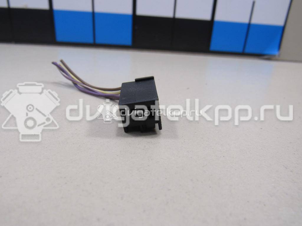 Фото Разъем  0015451073 для mercedes benz Sprinter (906) {forloop.counter}}