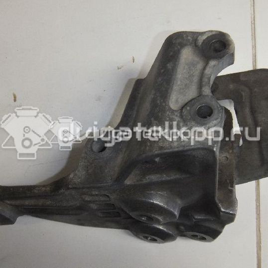 Фото Кронштейн генератора для двигателя VK56VD для Infiniti Qx80 / Qx56 400-426 л.с 32V 5.6 л бензин 117101LA0A