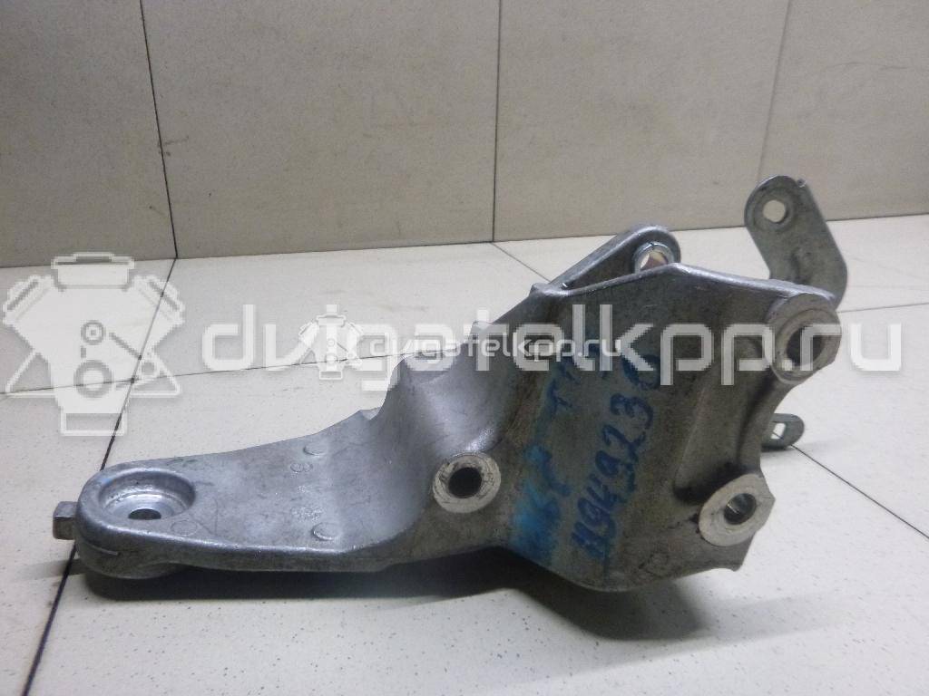 Фото Кронштейн генератора для двигателя VK56VD для Infiniti Qx80 / Qx56 400-426 л.с 32V 5.6 л бензин 117101LA0A {forloop.counter}}